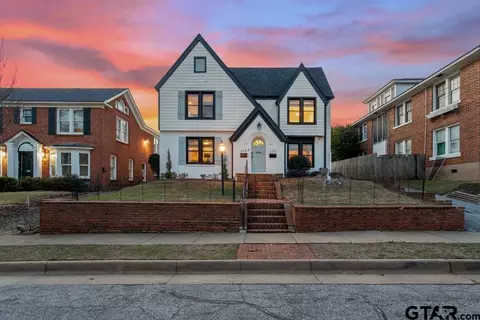 117-119 Rowland Pl, Tyler, TX 75701