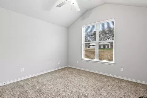 302 Collins Ave, Longview, TX 75605 photo 24