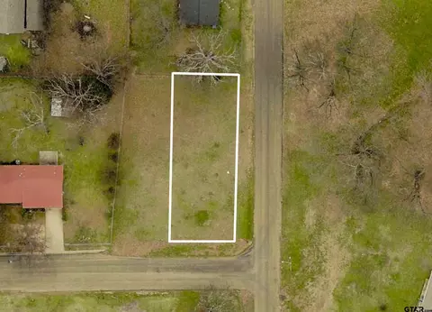 700 W Cash St, Mount Pleasant, TX 75455