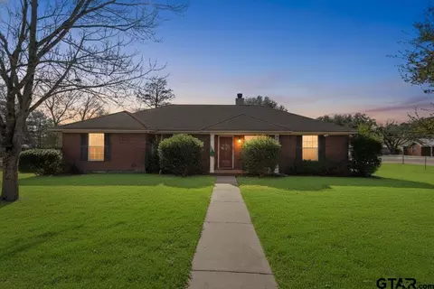 14716 Fox Rdg, Tyler, TX 75709