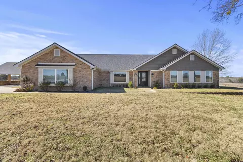 4569 Cr 234 D, Henderson, TX 75652