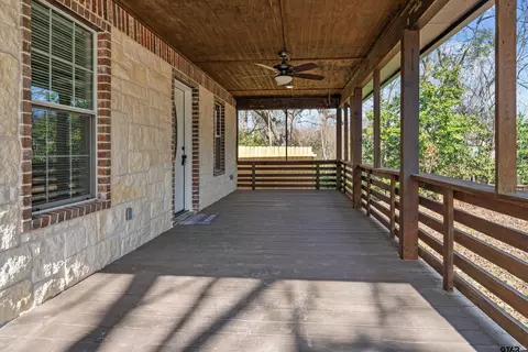 5881 Jefferson Ave, Tyler, TX 75706
