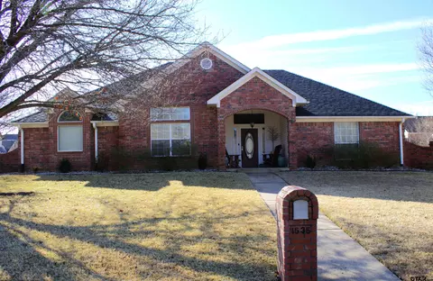 1535 Luann Ln, Tyler, TX 75703
