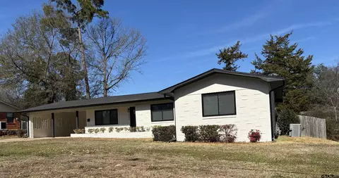 1906 E Barbara St, Tyler, TX 75701