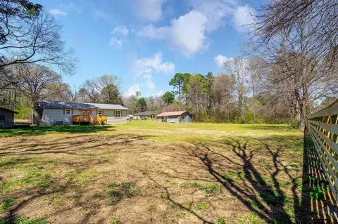 Exterior - 135 County Road 1105, Daingerfield, TX 75638 photo 4 of 6