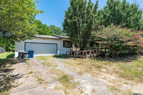 309 Mcdaniel, Mineola, TX 75773