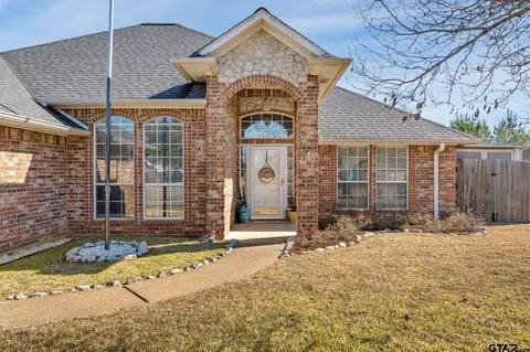 1820 Topaz Cv, Whitehouse, TX 75791