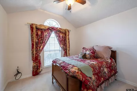 Bedroom - 601 Kickapoo St, Chandler, TX 75758 photo 1 of 5