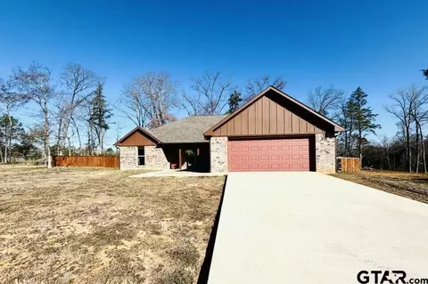 211 Private Road 6292, Mineola, TX 75773