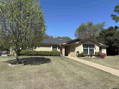 700 David Dr, Tyler, TX 75703