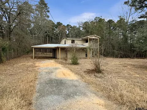 380 Woodhue Dr, Bullard, TX 75757