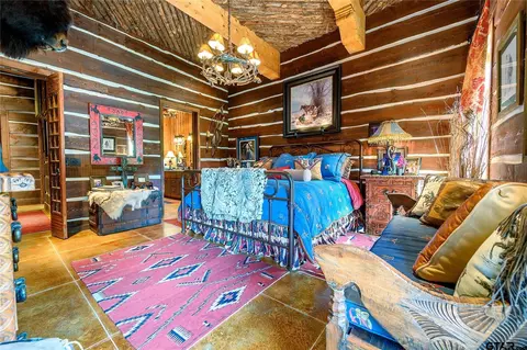 Bedroom - 1450 County Road 36330, Sumner, TX 75486 photo 1 of 4