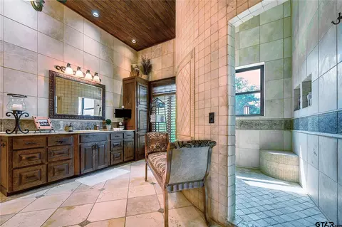 Bath - 1450 County Road 36330, Sumner, TX 75486 photo 2 of 11