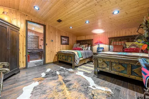 Bedroom - 1450 County Road 36330, Sumner, TX 75486 photo 4 of 4