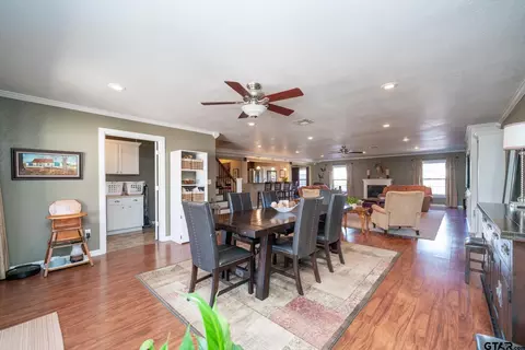 Dining - 4538 W Loop 281, Longview, TX 75604 photo 4 of 4
