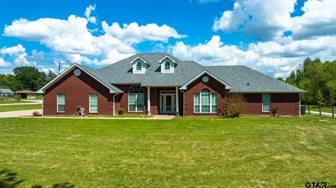 1083 County Road 2400, Mount Pleasant, TX 75455