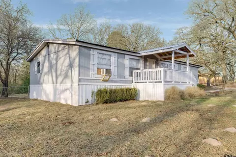 449 An County Road 410, Palestine, TX 75803