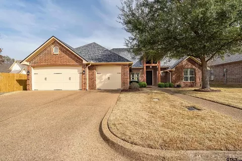 6526 Ashmore Ln, Tyler, TX 75703