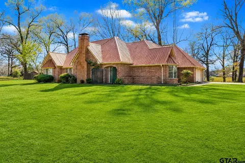 4354 County Road 1360, Mount Pleasant, TX 75455