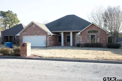 1812 Ruby Cv, Whitehouse, TX 75791