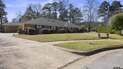 2829 Yorktown Dr, Tyler, TX 75701