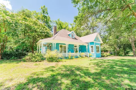 414 College St, Sulphur Springs, TX 75482