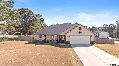 323 Eastdale Ln, Bullard, TX 75757