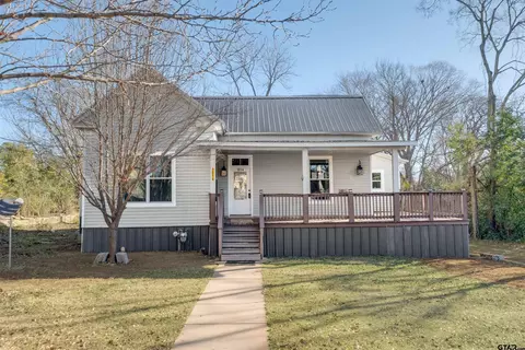 1014 S Sycamore, Palestine, TX 75801