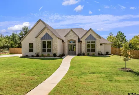 147 Kingston Xing, Bullard, TX 75757