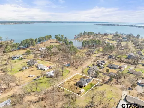 21375 Carole St, Chandler, TX 75758