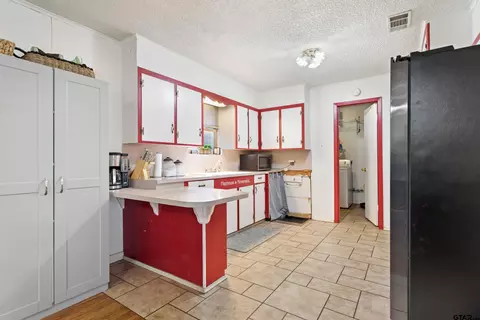 Kitchen - 208 Dancer Dr, Longview, TX 75604 photo 2 of 4