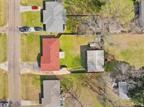 View/Area - 208 Dancer Dr, Longview, TX 75604 photo 3 of 7