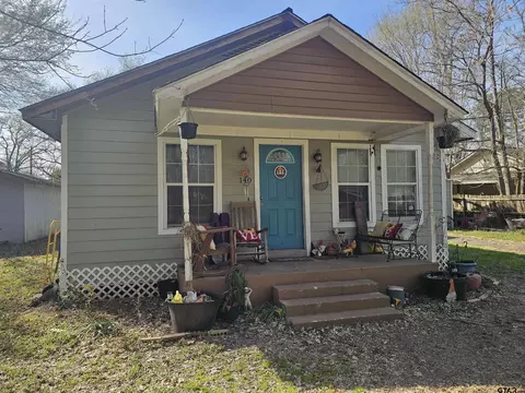 513 First St, Hawkins, TX 75765