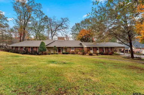 1103 S Williams Ave, Mount Pleasant, TX 75455