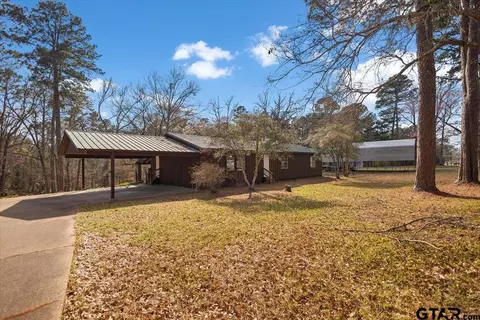 585 W Humble Rd, Overton, TX 75684