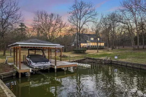 233 El Dorado Dr, Scroggins, TX 75480