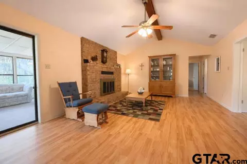 23319 Peninsula Pt, Frankston, TX 75763