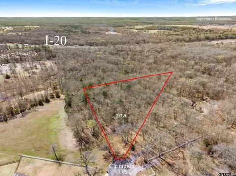 23790 Champion Dr, Lindale, TX 75771