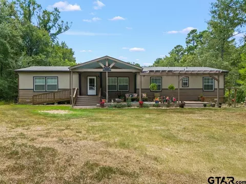 Exterior - 3012 Elysian Fields Ave, Marshall, TX 75672 photo 4 of 12