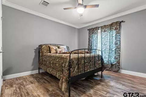 Bedroom - 3012 Elysian Fields Ave, Marshall, TX 75672 photo 3 of 4