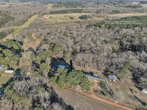 4985 County Road 409d, Henderson, TX 75654