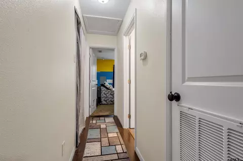 Entry Way - 329 Lynch, Hawkins, TX 75765 photo 1 of 3