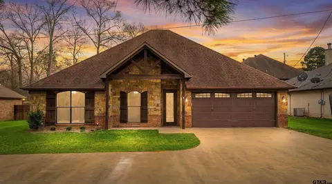 2114 W Hawkins Pkwy, Longview, TX 75605