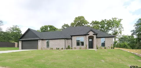 11796 Jayden Ln, Tyler, TX 75703