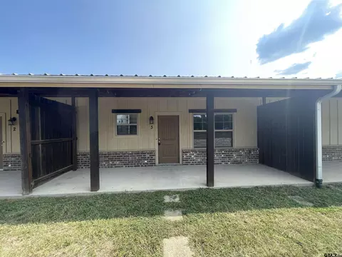 501 S Fm 315 Apt 3 #11, Chandler, TX 75758