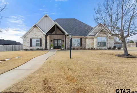 20246 Deer Hollow Dr, Bullard, TX 75757
