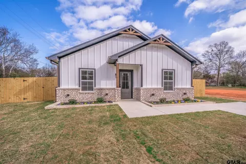 840 Devereaux St, Jacksonville, TX 75766
