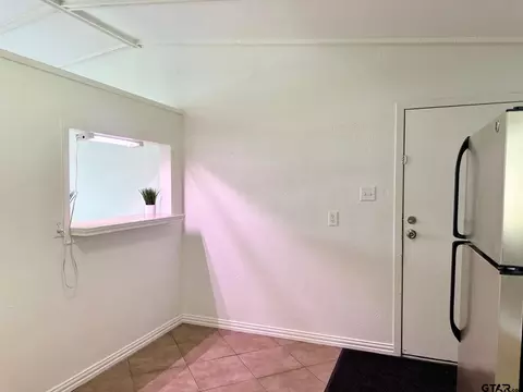 2412 Devine St, Tyler, TX 75701 photo 10