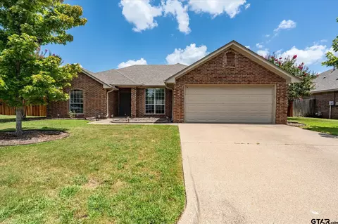401 Amanda Ct, Whitehouse, TX 75791