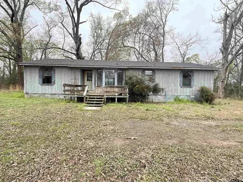 8708 Fm 127, Mount Pleasant, TX 75455